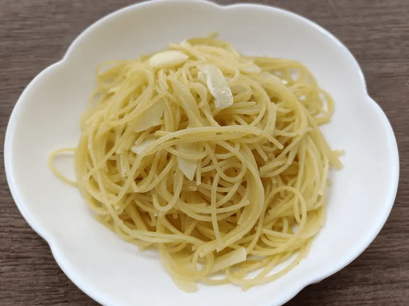 にんにくオイルパスタ