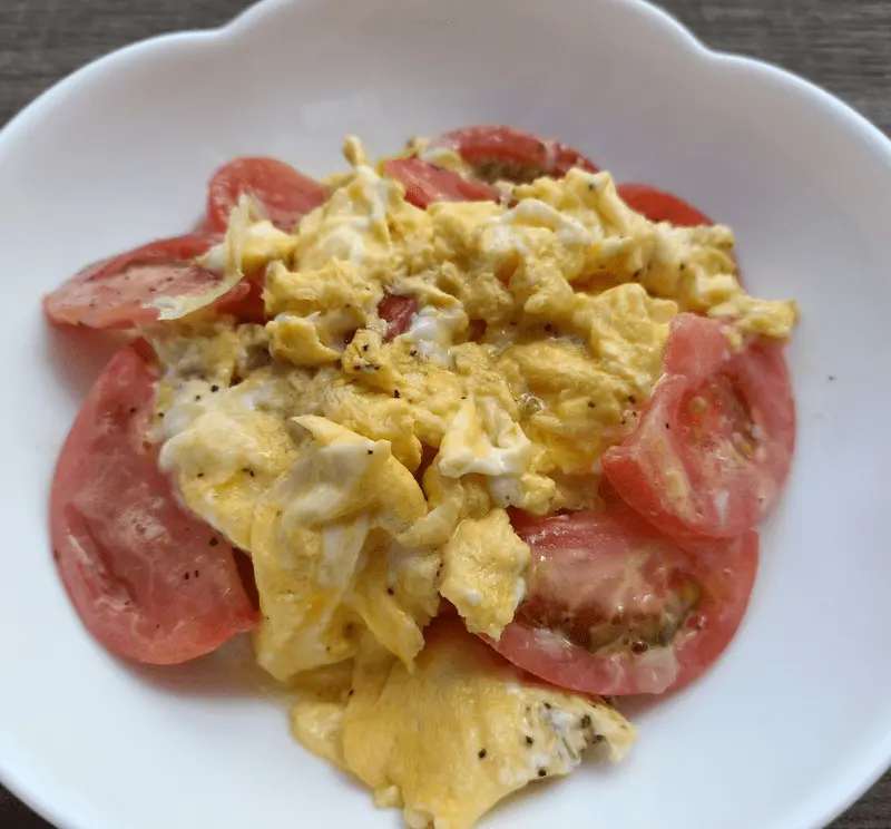 トマトと卵の炒め物
